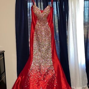 JOVANI DRESS SIZE 0 wore once for 2 hours!